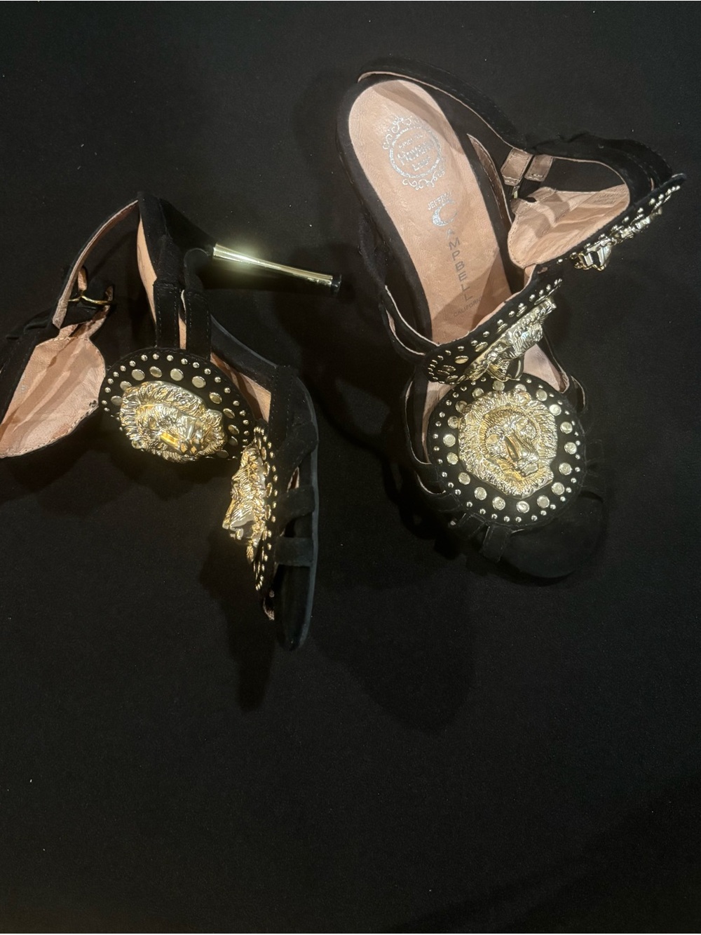 Jeffrey Campbell Covacha Lioness Goddess heelsSz 7.5 gold lion head black suede - Picture 5 of 11